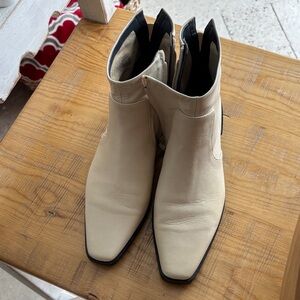 Sarto leather bootie